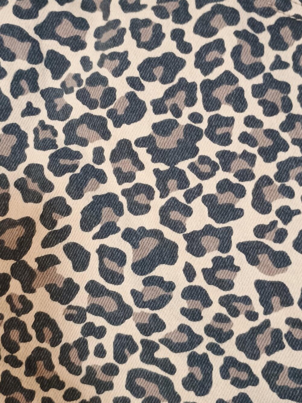 Abercrombie & Fitch/Shorts/W37/Womens Leopard Dad High Rise Curve Love Denim NWT - Picture 4 of 8